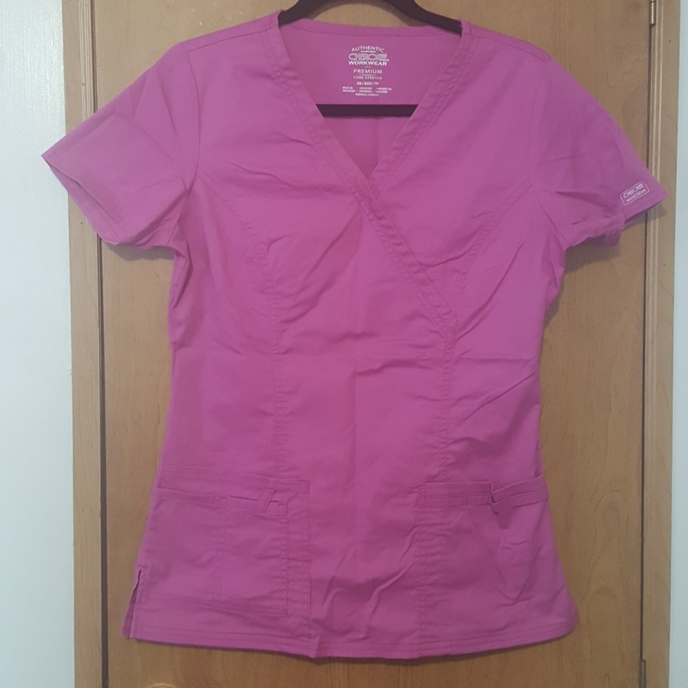 Scrub top
